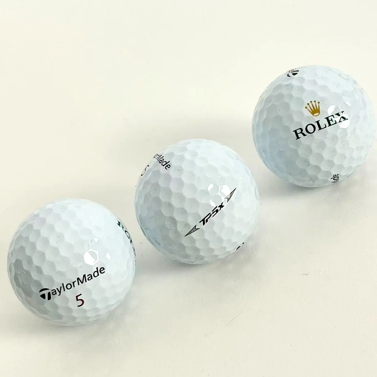 Rolex Golf Accessory Set – Tee Kit, Towel, Marker, Divot Tool & Pouch